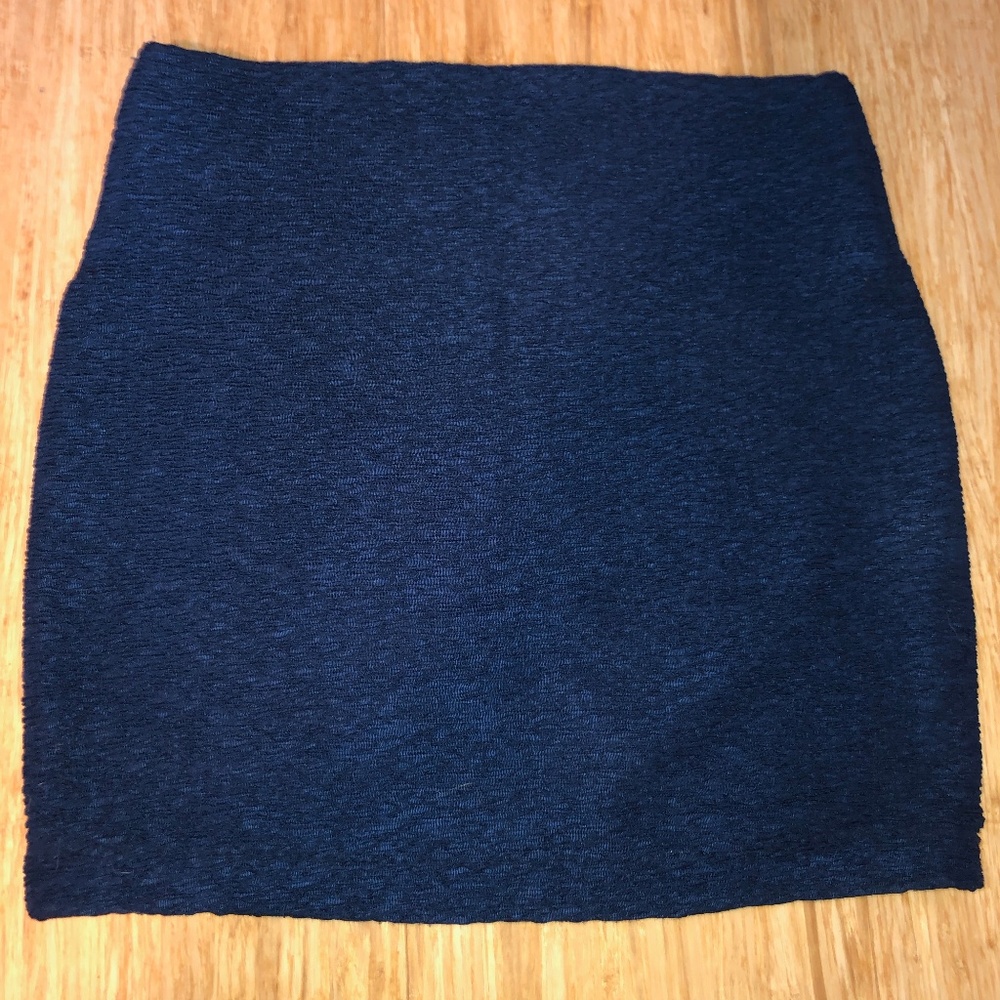 BCBG navy bodycon skirt, great condition